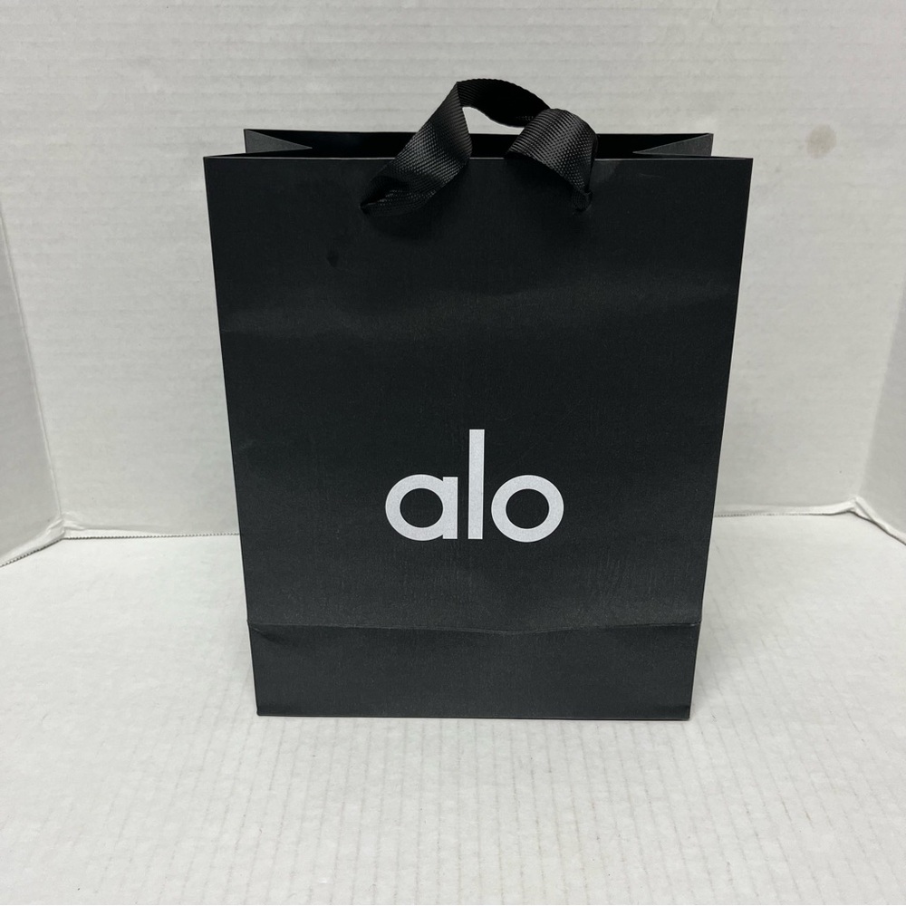 ALO Yoga EMPTY small shopping bag gift bag designer packaging dust bag decor
